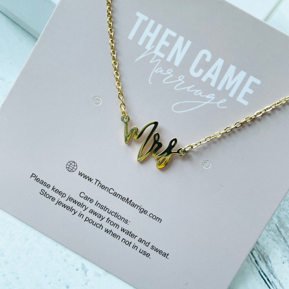 Mrs Necklace