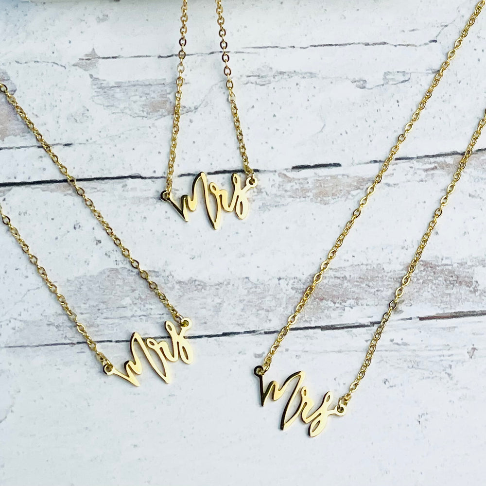Mrs Necklace